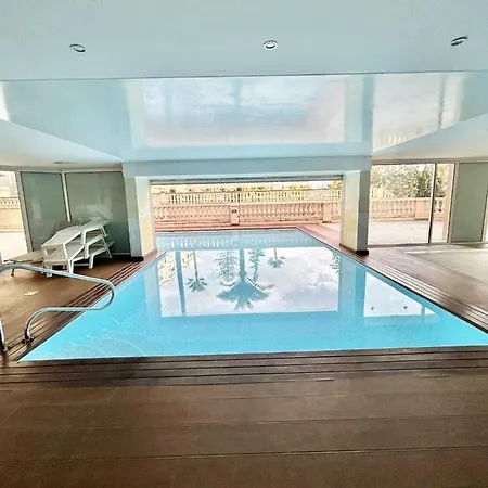 Le Victoria, Beau T2 Au Pied Des Plages, Piscine, Sauna 아파트 멍똥