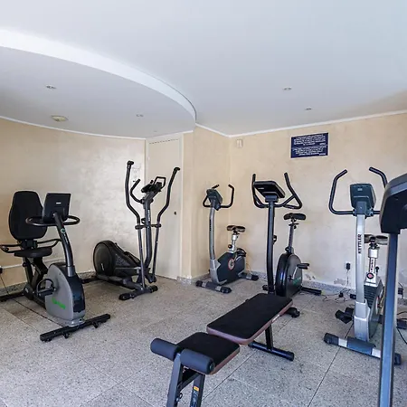 Le Victoria, Beau T2 Au Pied Des Plages, Piscine, Sauna 아파트 멍똥